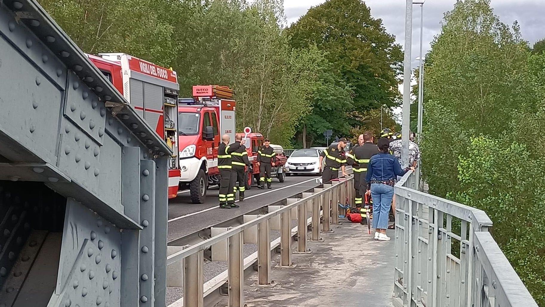 Immagine per Intrappolato sull'Isonzo in piena, migrante salvato a Sagrado